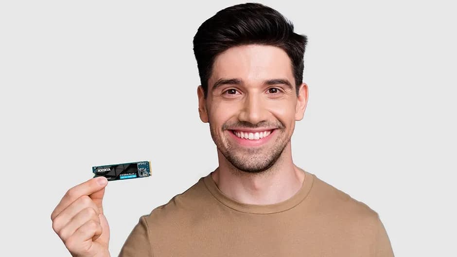 KIOXIA EXCERIA PLUS G4 2TB PCIe NVMe Gen5 x4, 128 GT/s, M.2 2280, BiCS FLASH, Read/Write up to 10.000/8.200 MB/s, Read/Write 1.300.000/1.400.000 IOPS, (Совместим с PCIe 4.0 и 3.0), [LVD10Z002TG8]