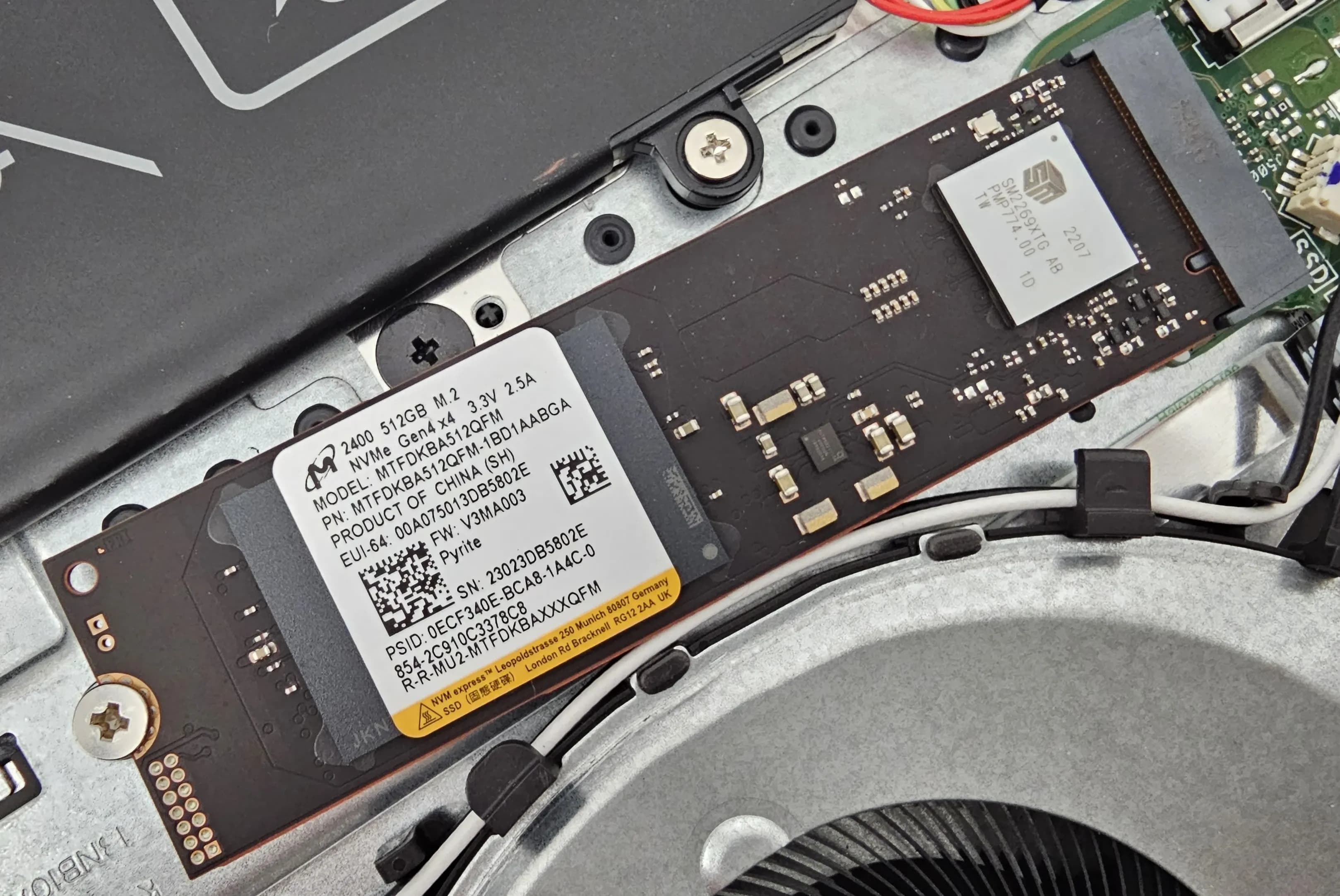 Micron 2400 (Crucial) 512GB PCIe NVMe Gen4x4, M.2 2280, Read/Write up to 4300/1800MB/s, [MTFDKBA512QFM] OEM