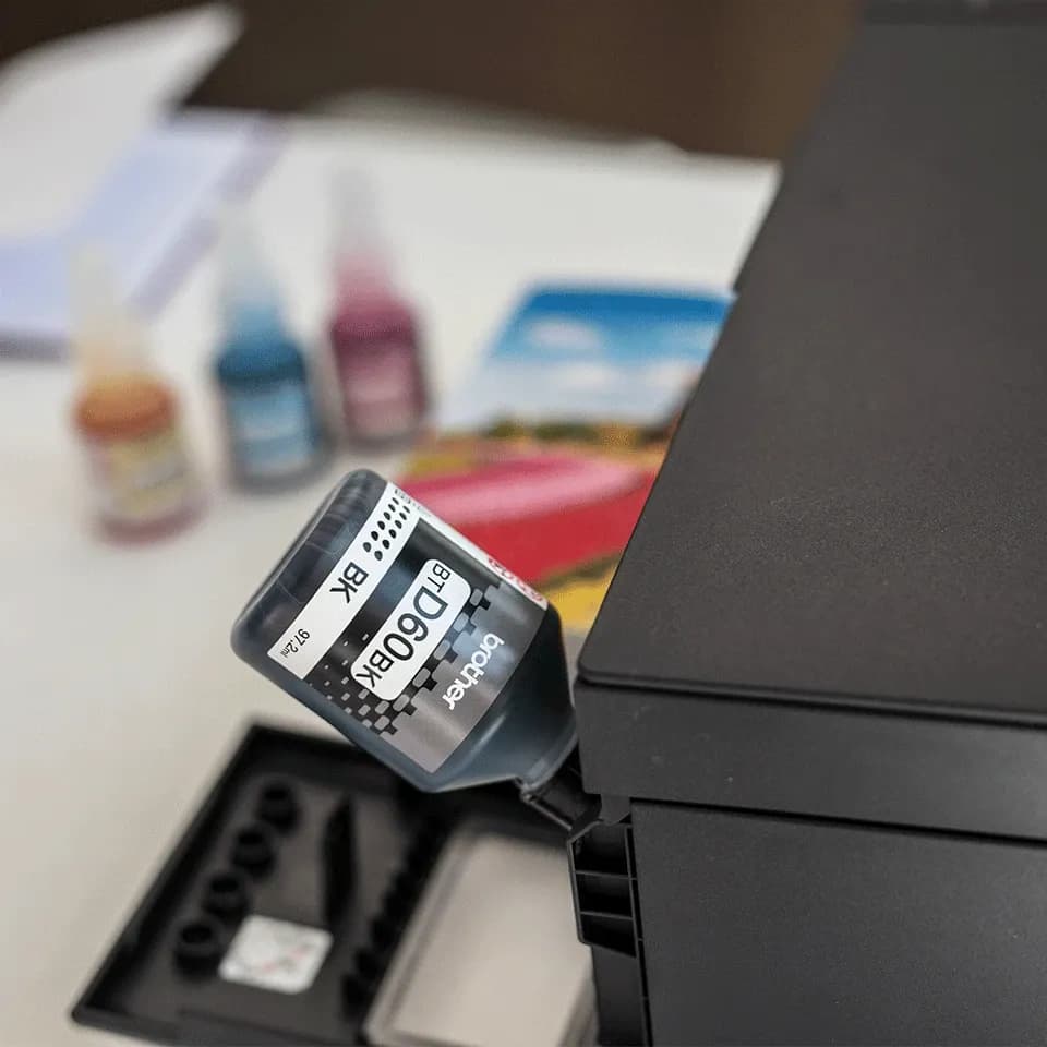 МФУ струйное Brother DCP-T220 (А4, printer, scaner, copier, 16/9 ppm, 6000x1200dpi, 1200x2400 scaner, 64-220g/m2, 4-х цветное)
