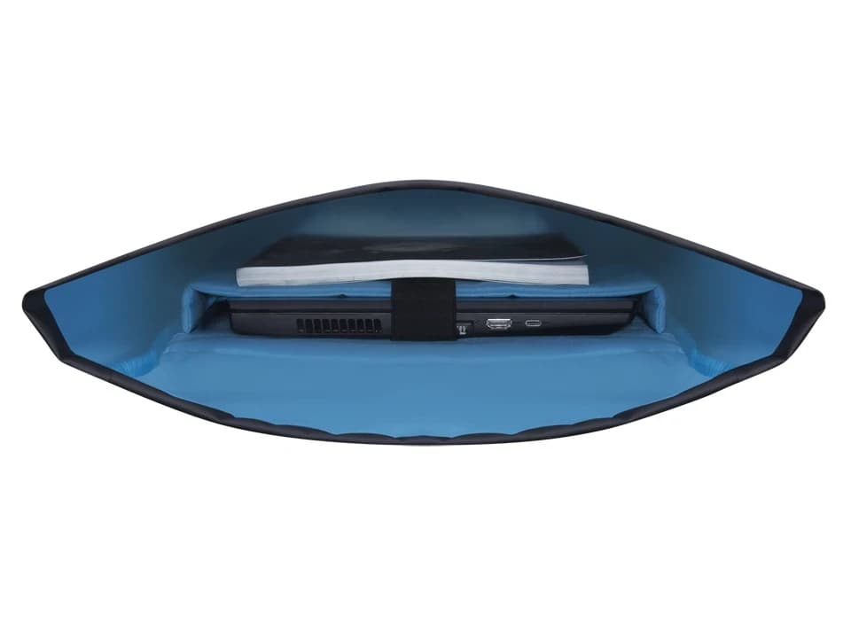 Рюкзак для ноутбука Lenovo Modern Gaming Черный 15.6" Водоотталкивающая ткань. Смягчающие наплечные ремни с регулировкой. застежка молния. [GX41H70101]