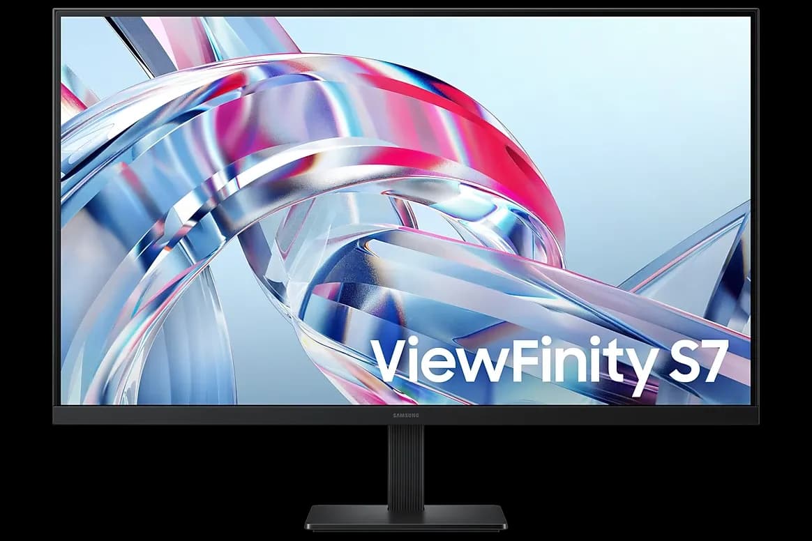 Монитор LCD 32" Samsung LS32H700EAIXCI, ViewFinity S7, Black, VA, 3840x2160, 60Hz, 3000:1 (Mega DCR), 300 кд/м2, 5ms, DP, HDMI, выход на наушники