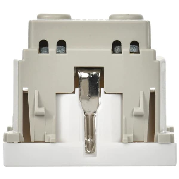 CKK-40D-RSZB2-K01-K IEK Розетка 2Р+ с защитным шторками, 16А/250В размер лицевой панели; 45:45мм, белый