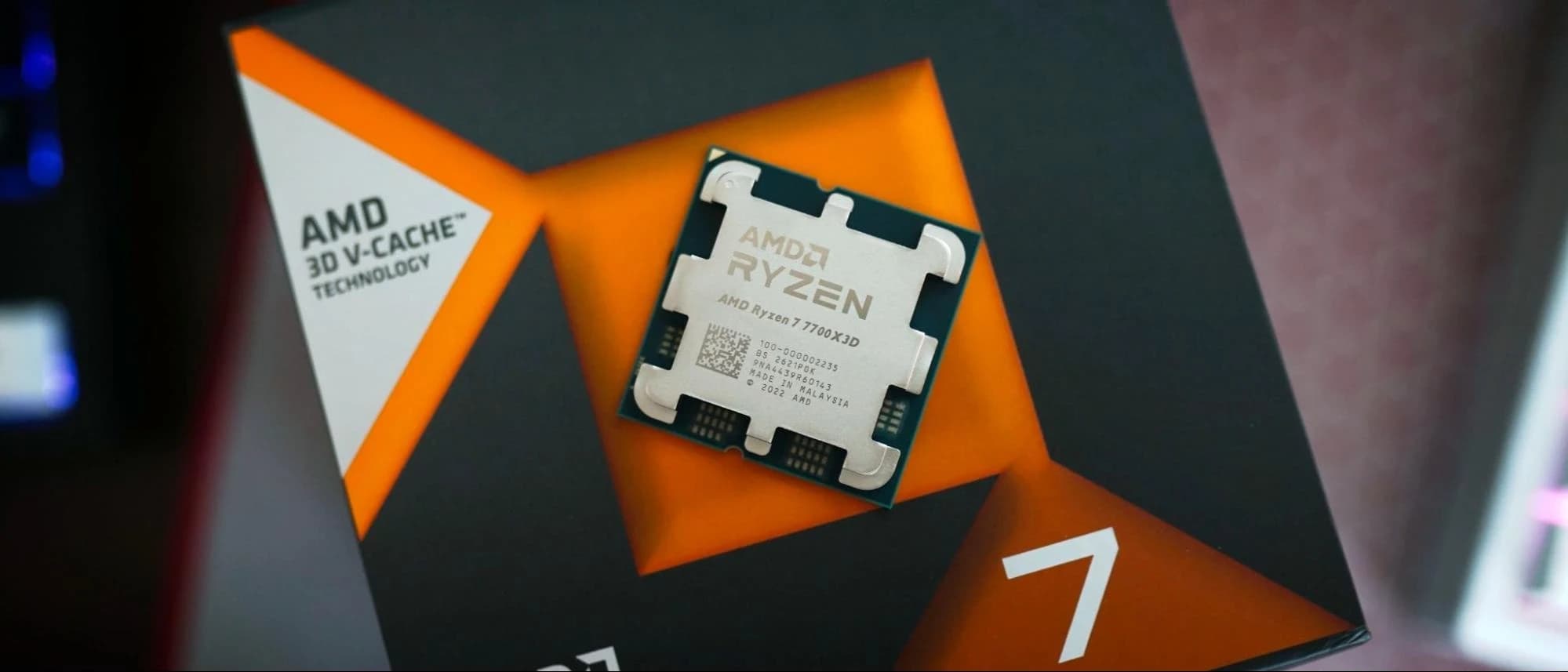 Процессор AMD Ryzen 5 3400G, CPU AM4, 3.70GHz-4.20GHz, 4xCores, 4MB Cache L3, AMD Radeon RX Vega 11 Graphics, Picasso (2th Gen Zen+), Tray