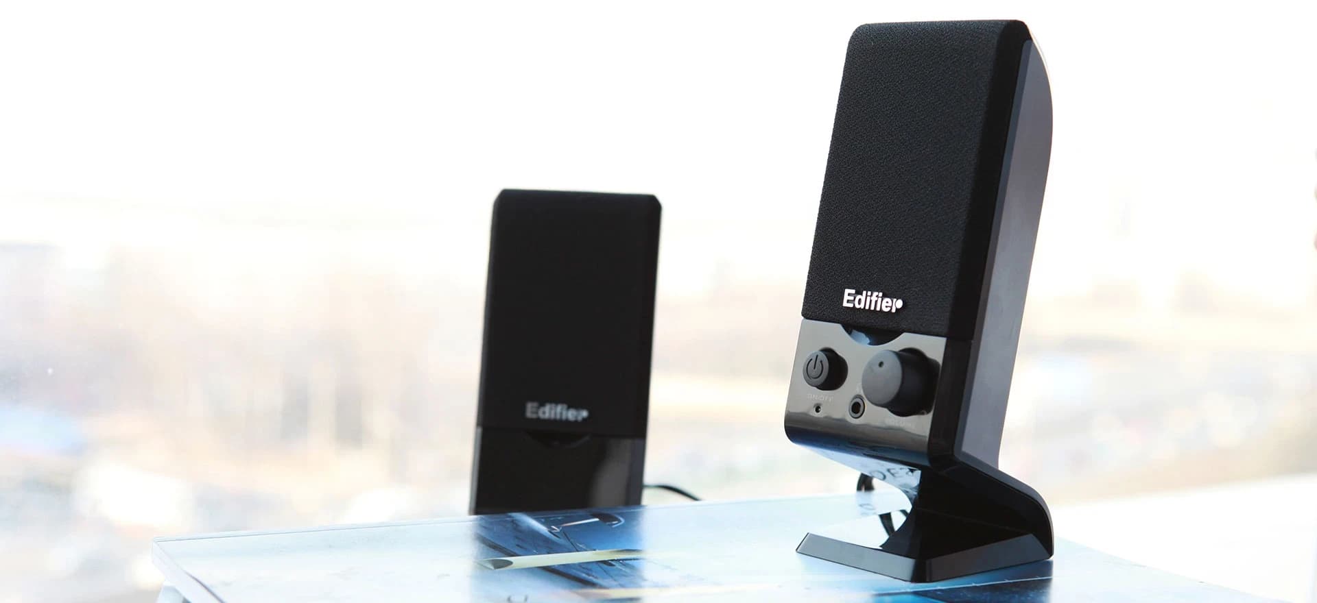 Звуковая система Edifier M1250, 2.0, 150-20000 Гц, 2х0.6 Вт, 3.5 MiniJack, Черный